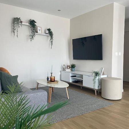Charmant Logement Aux Portes De Paris - Stade De France - 12 Min A Pied Saint-Denis-en-Margeride Exterior foto