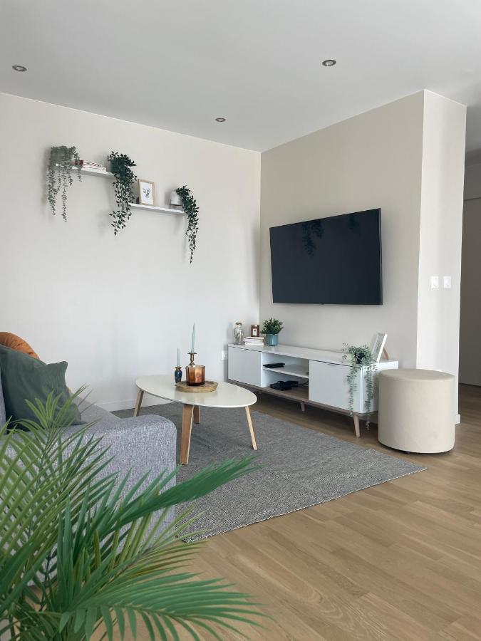 Charmant Logement Aux Portes De Paris - Stade De France - 12 Min A Pied Saint-Denis-en-Margeride Exterior foto
